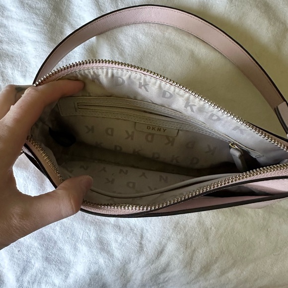 Dkny shoulder bag - Picture 2 of 2